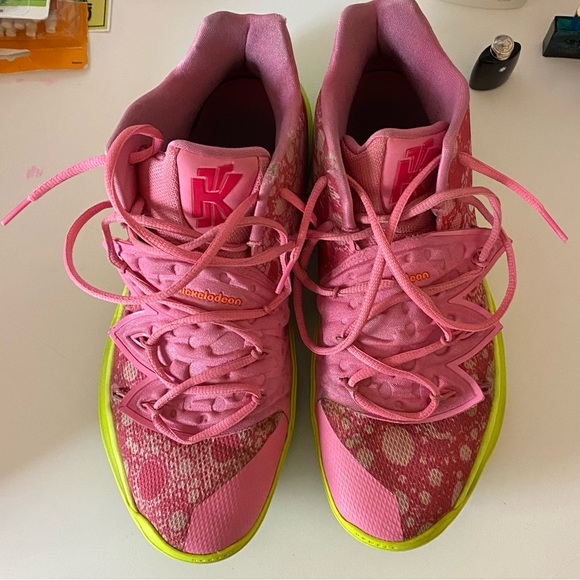 Nike Kyrie 5 Spongebob Squarepants/Patrick Star - Picture 2 of 6